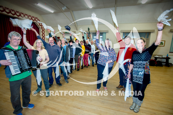 Morris Dancing class 0716