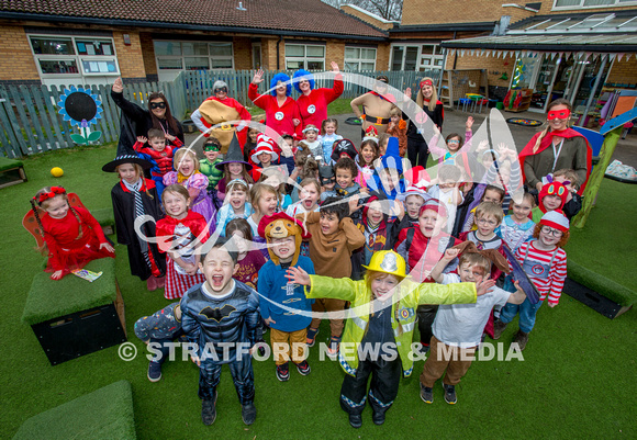 ALCESTER ST NICHOLAS WORLD BOOK DAY 5977