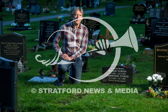 STUDLEY GRAVE PLOT 20221115_5342