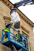 SHAKESPEARE STATUE LIFTED 9885