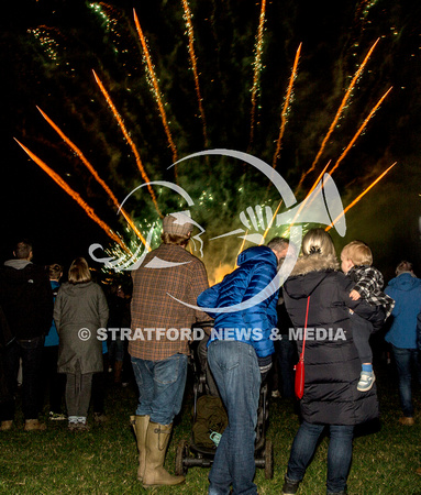 Rugby Club bonfire 20121130_5286